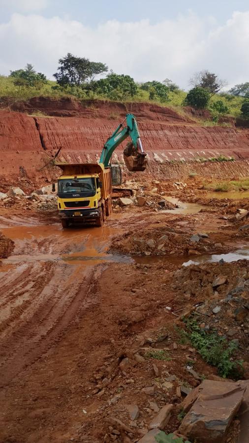 Bulk earthwork in Odisha – excavator and tipper